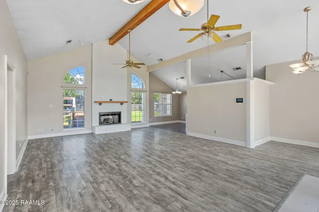 $2,100 | 1624 North Michael Square, Lake Charles, LA 70611