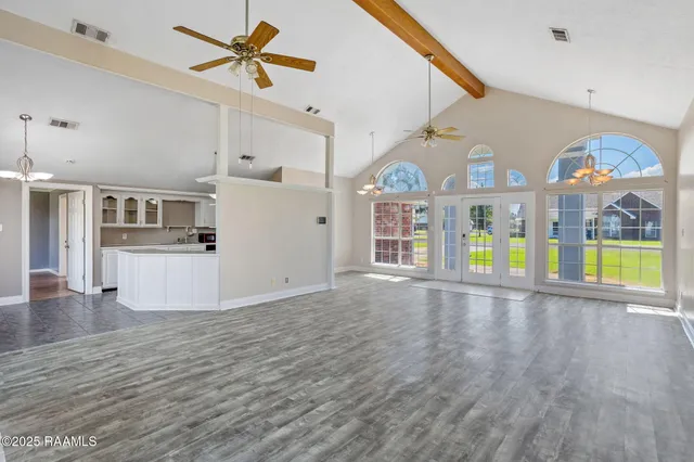 $2,100 | 1624 North Michael Square, Lake Charles, LA 70611