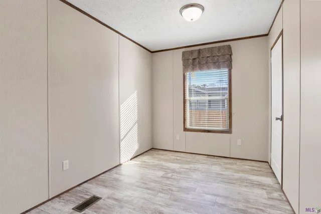 $1,400 | 19218 McLin Road, Livingston, LA 70754