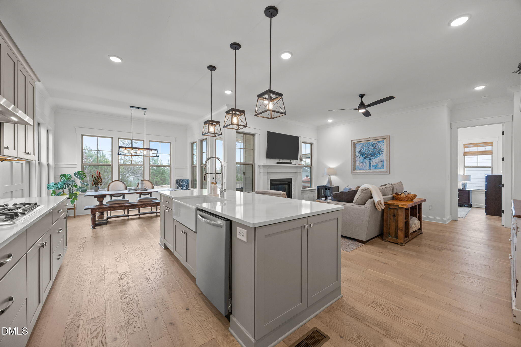 7520 Pinecrest Road Raleigh, NC 27613 - Photo 14 of 42 49-web-or-mls-IMG_4814