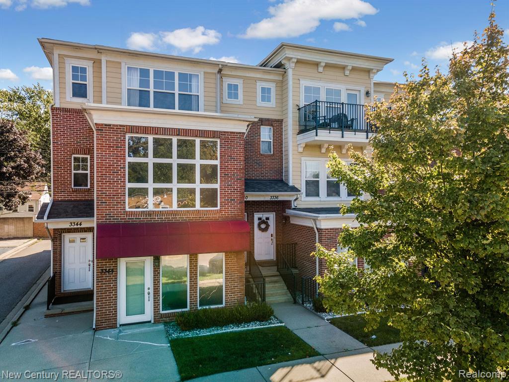 3340 Hilton Road, Unit 114 Ferndale, MI 48220 - Photo 2 of 32 Gallery Image 2