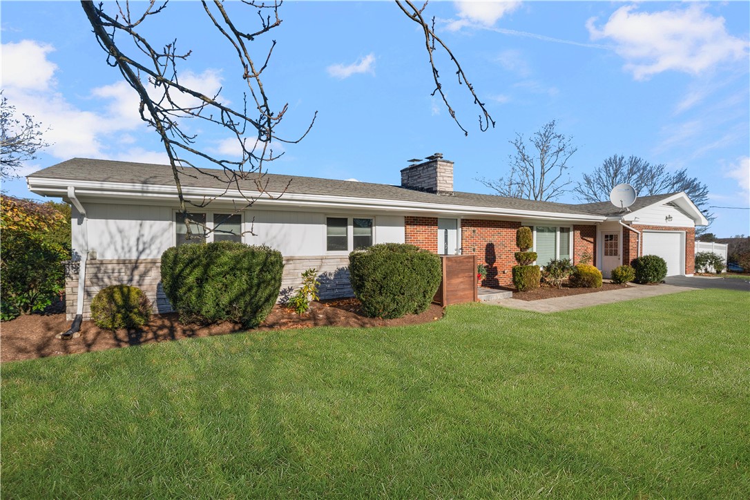 285 School Street Lincoln, RI 02865 - Photo 2 of 44