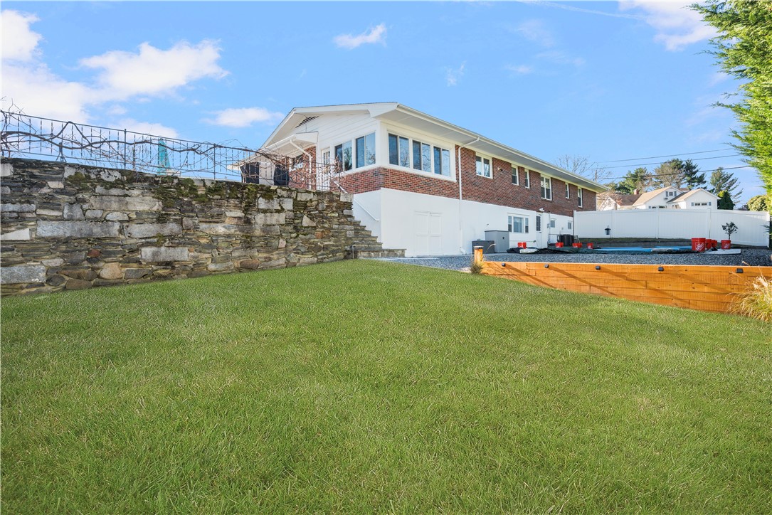 285 School Street Lincoln, RI 02865 - Photo 35 of 44