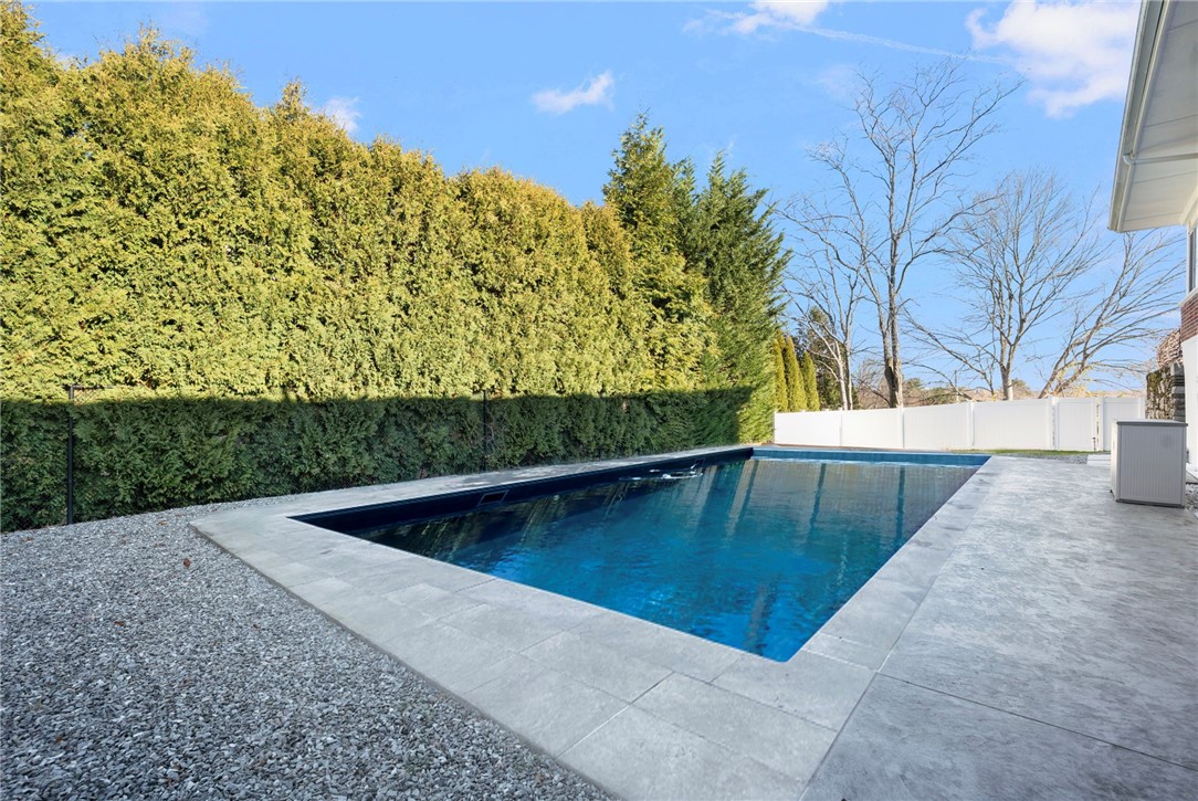 285 School Street Lincoln, RI 02865 - Photo 37 of 44