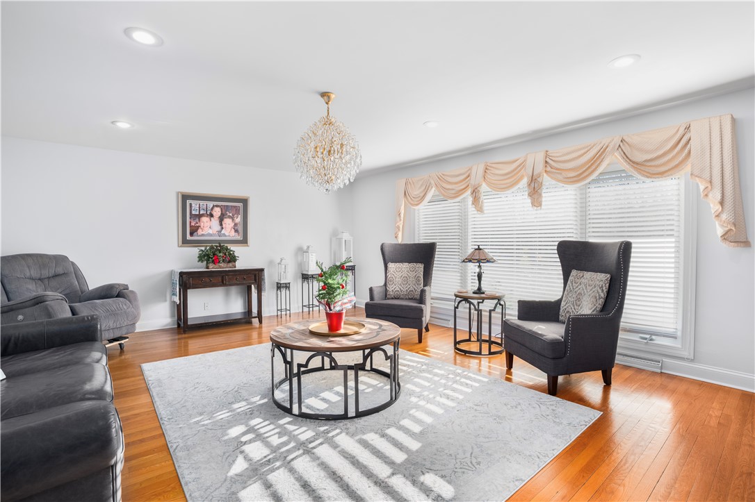 285 School Street Lincoln, RI 02865 - Photo 6 of 44