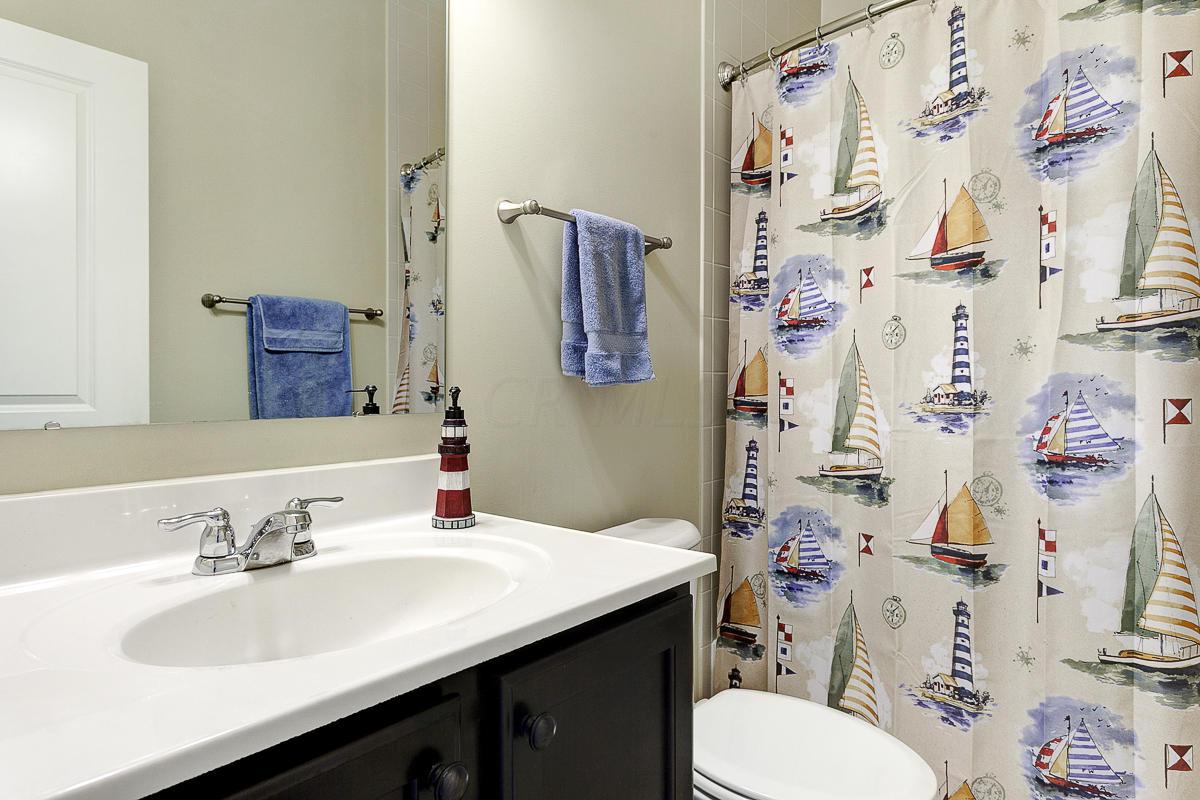 4472 Pleasant View Loop Powell, OH 43065 - Photo 23 of 31 Gallery Image 23
