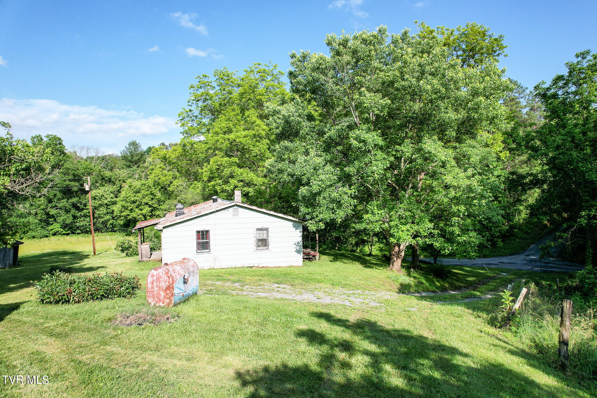 1025 Pilot Mountain Road Bulls Gap, TN 37711 - Photo 54 of 68 DJI_0975