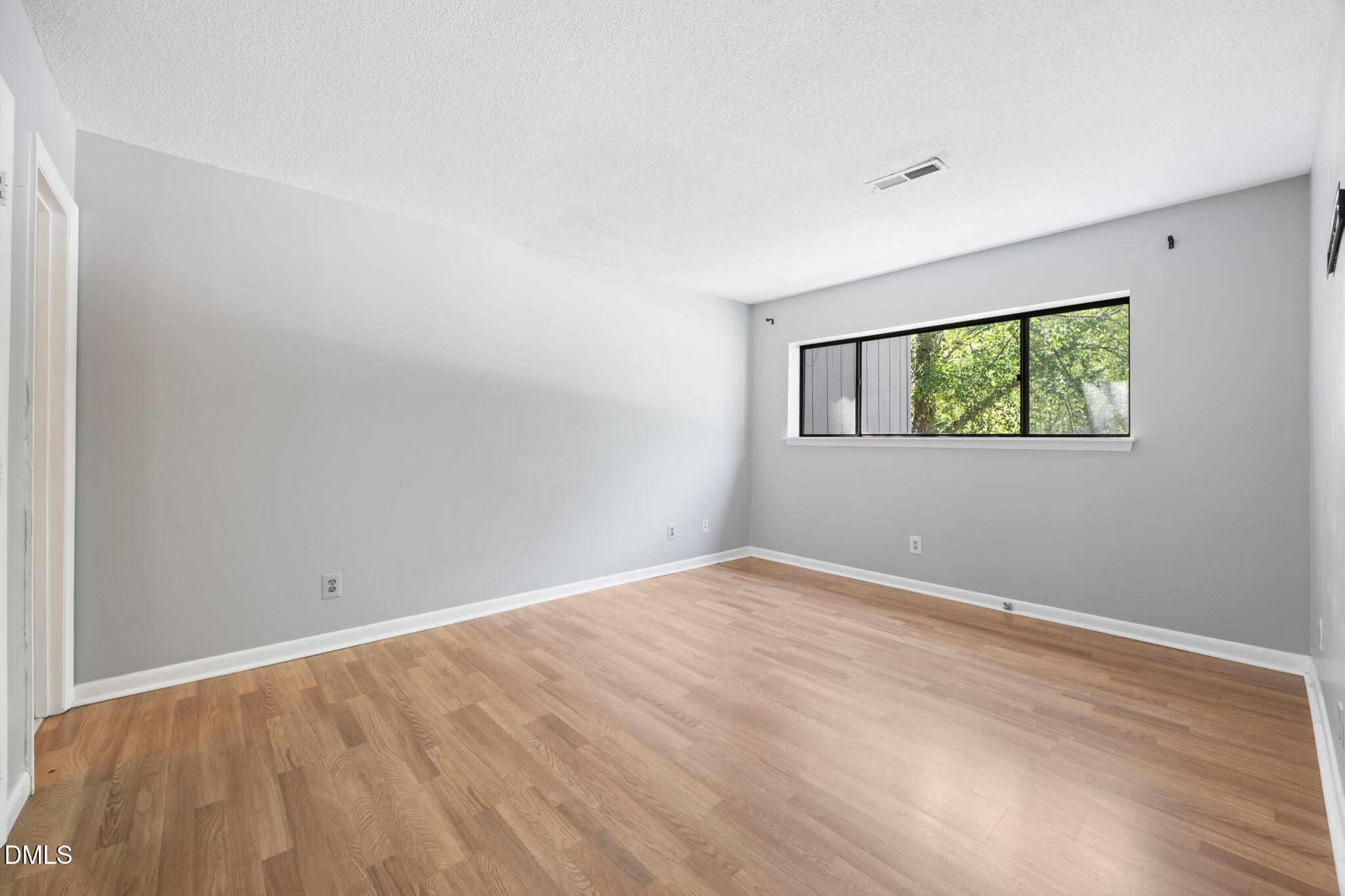 5130 Flint Ridge Place Raleigh, NC 27609 - Photo 14 of 20 12-web-or-mls-484A6043