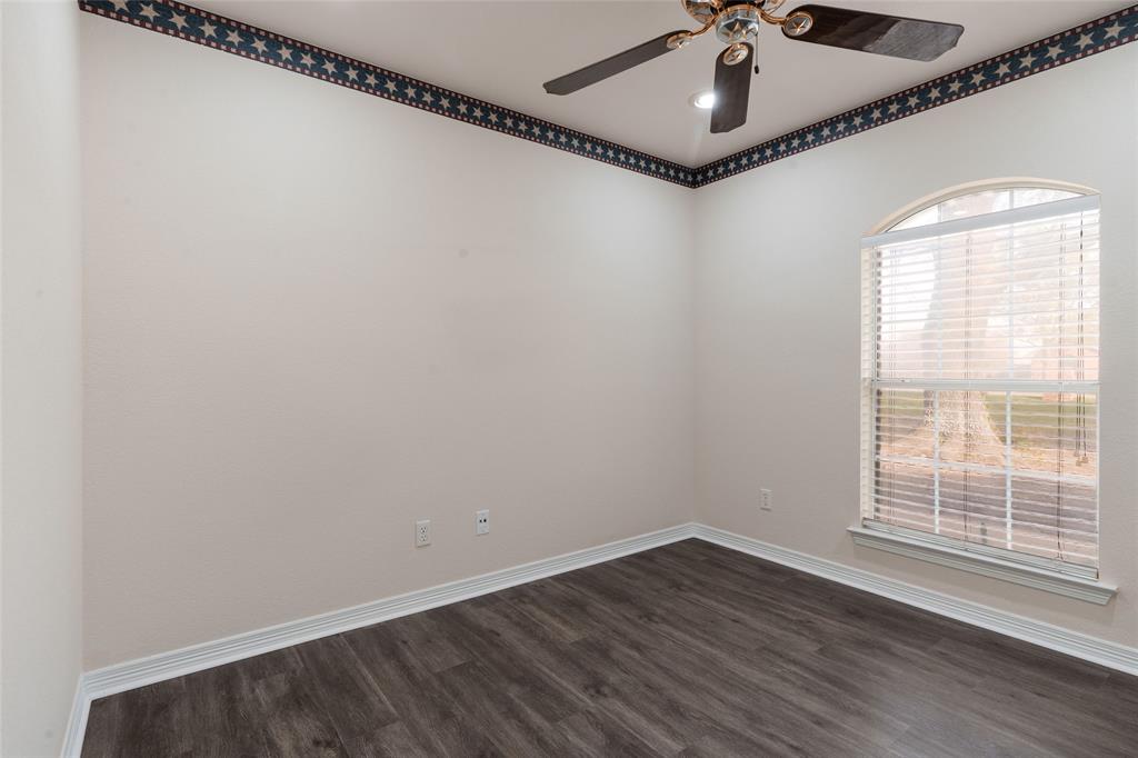 111 Fox Trail Red Oak, TX 75154 - Photo 11 of 27