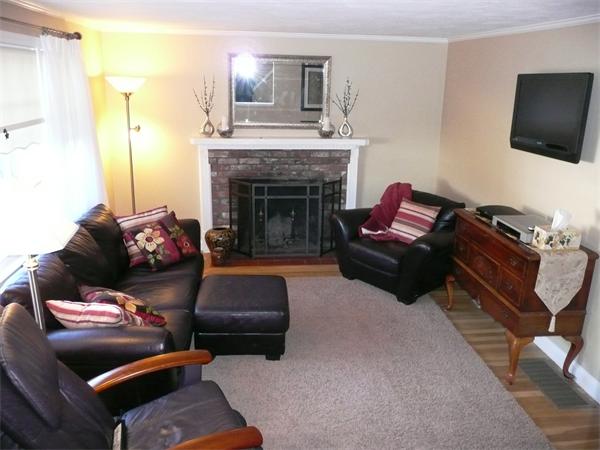 15 Tyson Road Franklin, MA 02038 - Photo 7 of 24 Gallery Image 7