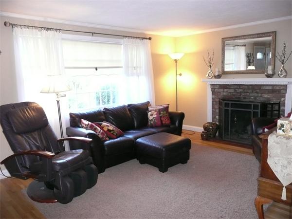 15 Tyson Road Franklin, MA 02038 - Photo 8 of 24 Gallery Image 8