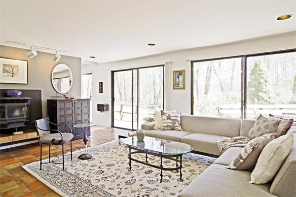 118 Newtown Road Acton, MA 01720 - Photo 6 of 30 Gallery Image 6