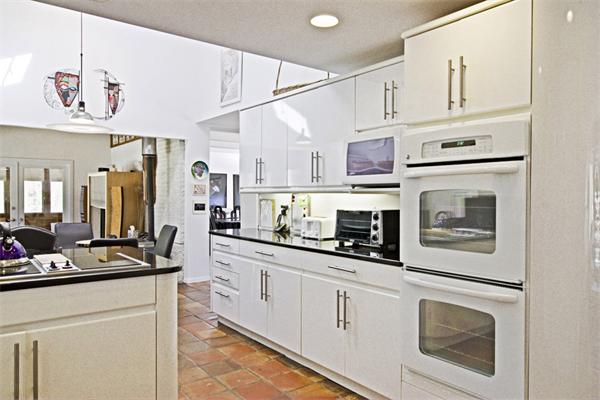 118 Newtown Road Acton, MA 01720 - Photo 10 of 30 Gallery Image 10