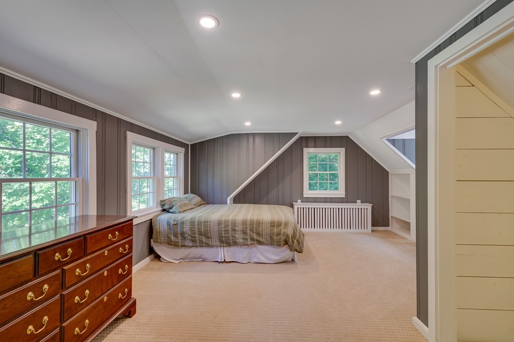25 Gaskins Road Milton, MA 02186 - Photo 15 of 20 Gallery Image 15