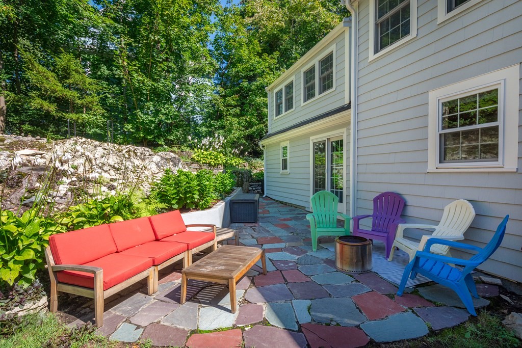 25 Gaskins Road Milton, MA 02186 - Photo 19 of 20 Gallery Image 19