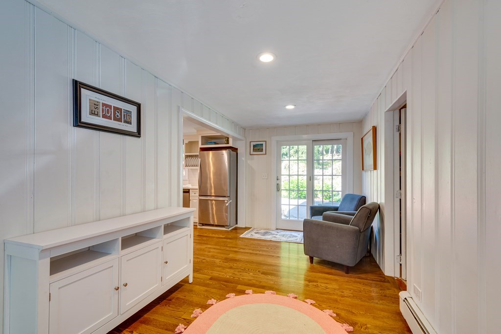 25 Gaskins Road Milton, MA 02186 - Photo 7 of 20 Gallery Image 7