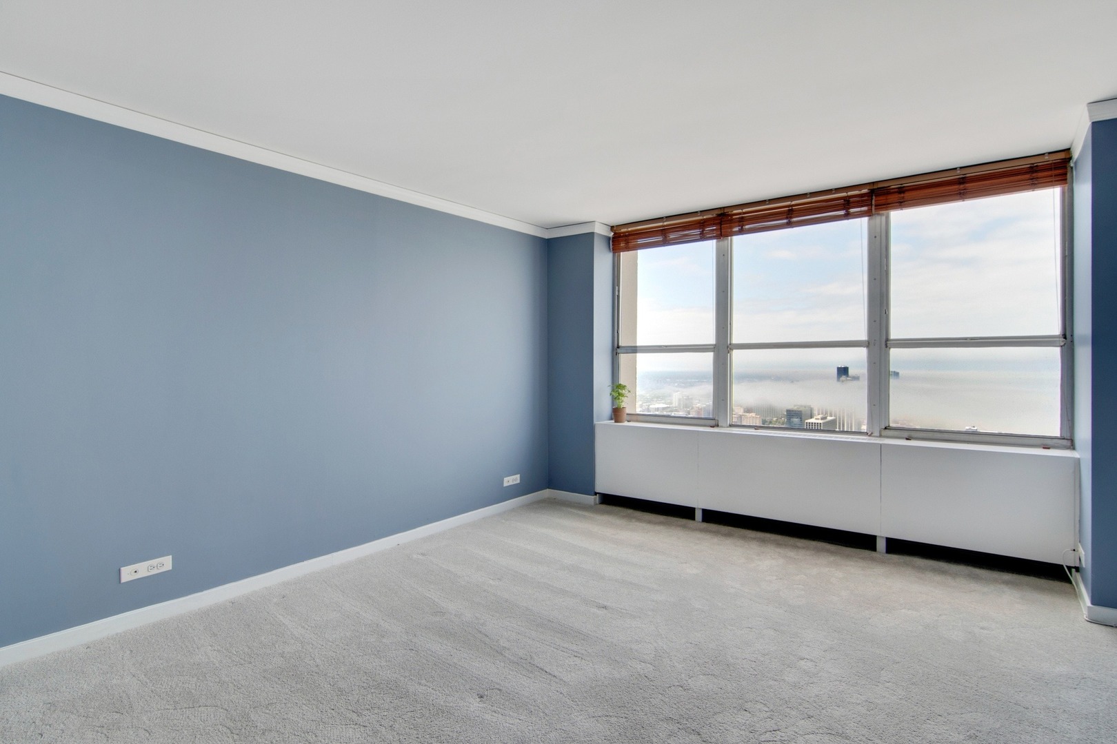 655 West Irving Park Road, Unit 5210 Chicago, IL 60613 - Photo 13 of 27