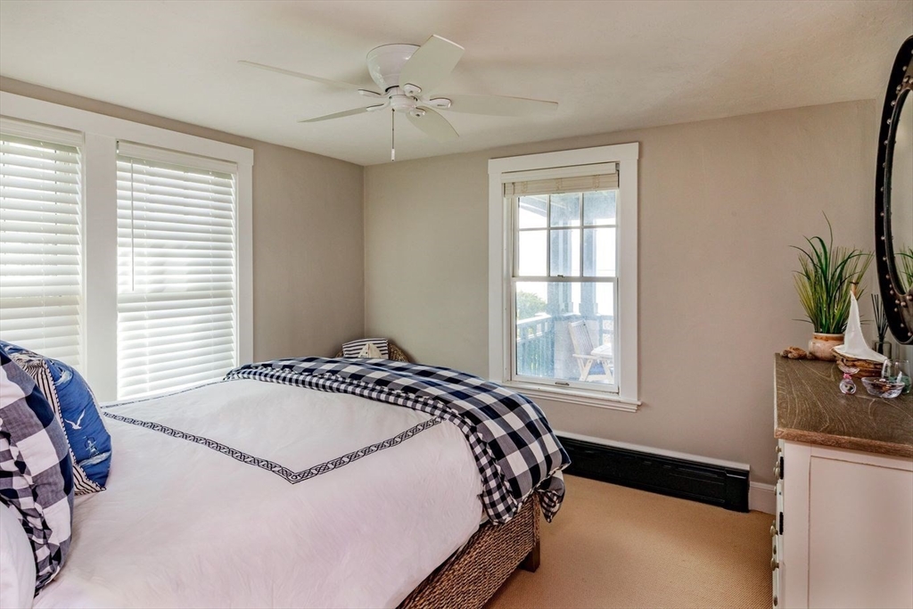 53 Raymond Street Manchester, MA 01944 - Photo 15 of 28