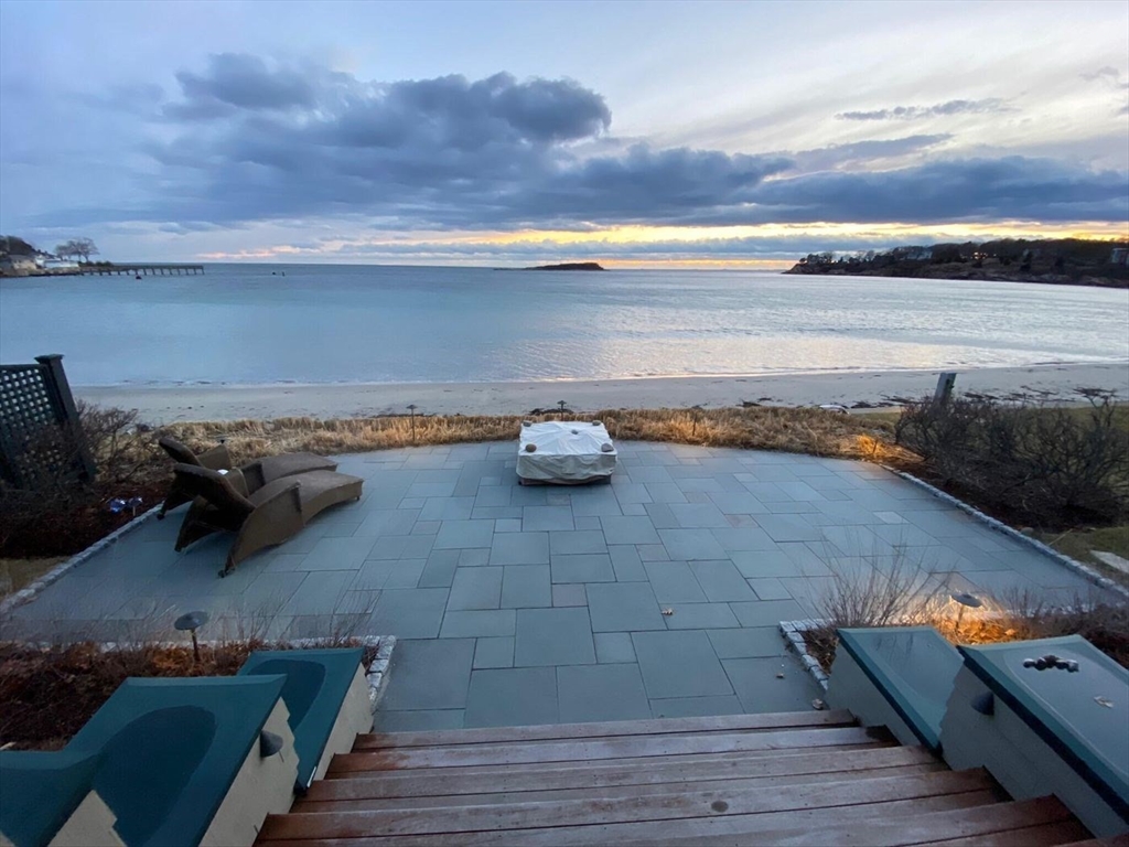 53 Raymond Street Manchester, MA 01944 - Photo 23 of 28