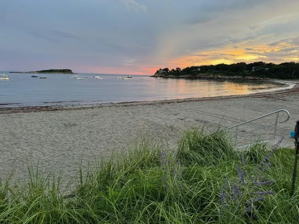 $4,595,000 | 53 Raymond Street, Manchester, MA 01944