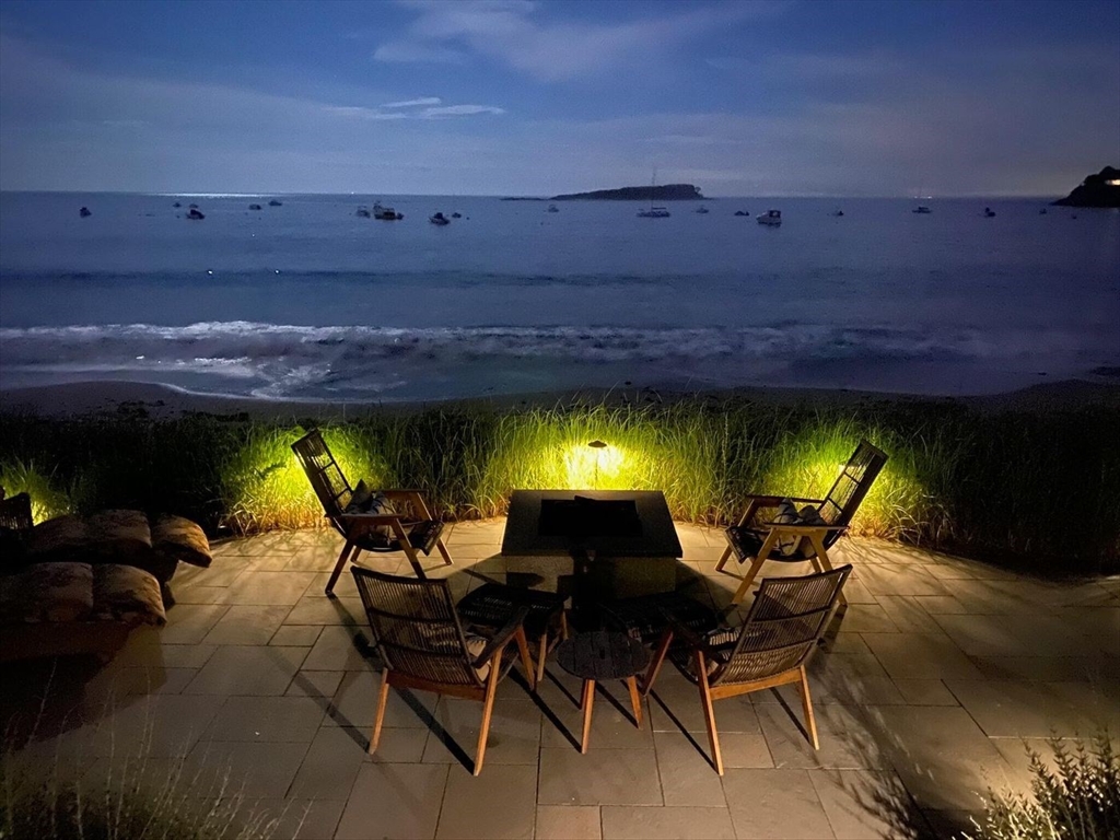 53 Raymond Street Manchester, MA 01944 - Photo 26 of 28