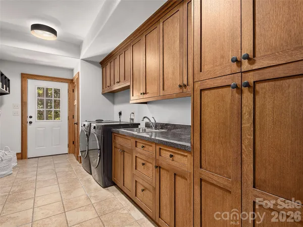 $2,250,000 | 457 Coopers Hawk Drive, Asheville, NC 28803