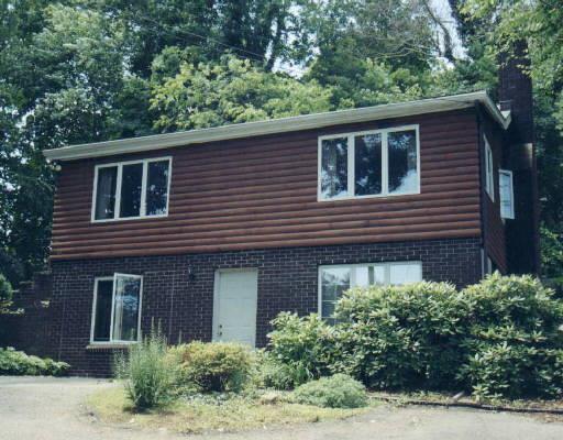 31 Underhill Road Newtown, CT 06482 - Photo 1 of 1