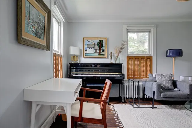 $3,250 | 27 Burnside Avenue, Newport, RI 02840