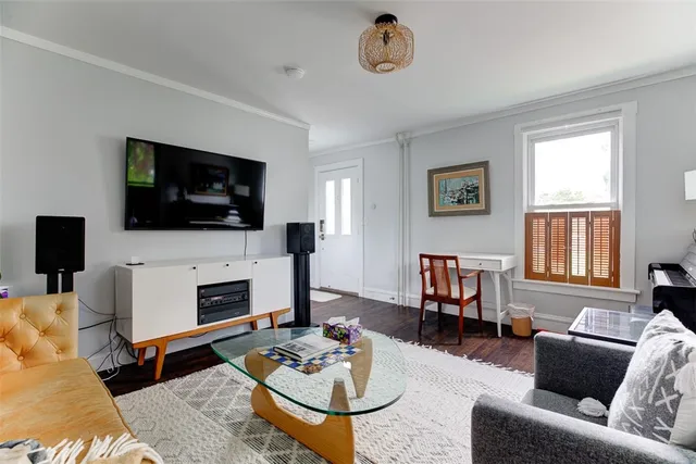 $3,250 | 27 Burnside Avenue, Newport, RI 02840