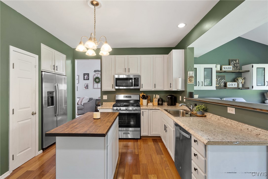 20 Byer Road Oswego, NY 13126 - Photo 13 of 41