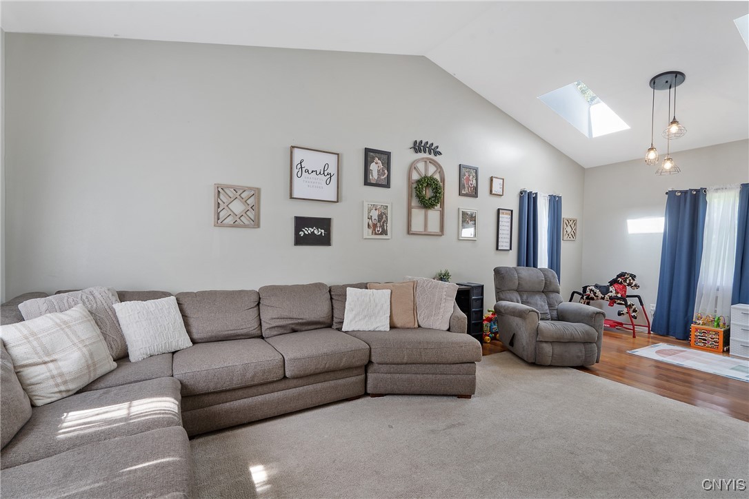 20 Byer Road Oswego, NY 13126 - Photo 5 of 41