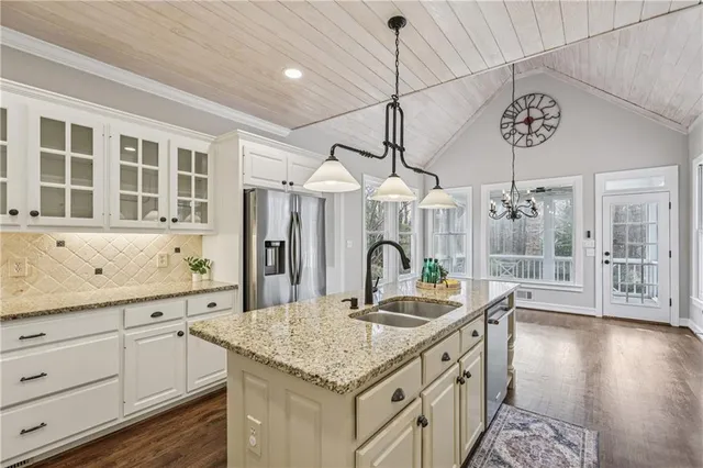 $900,000 | 1306 Annapolis Way, Grayson, GA 30017