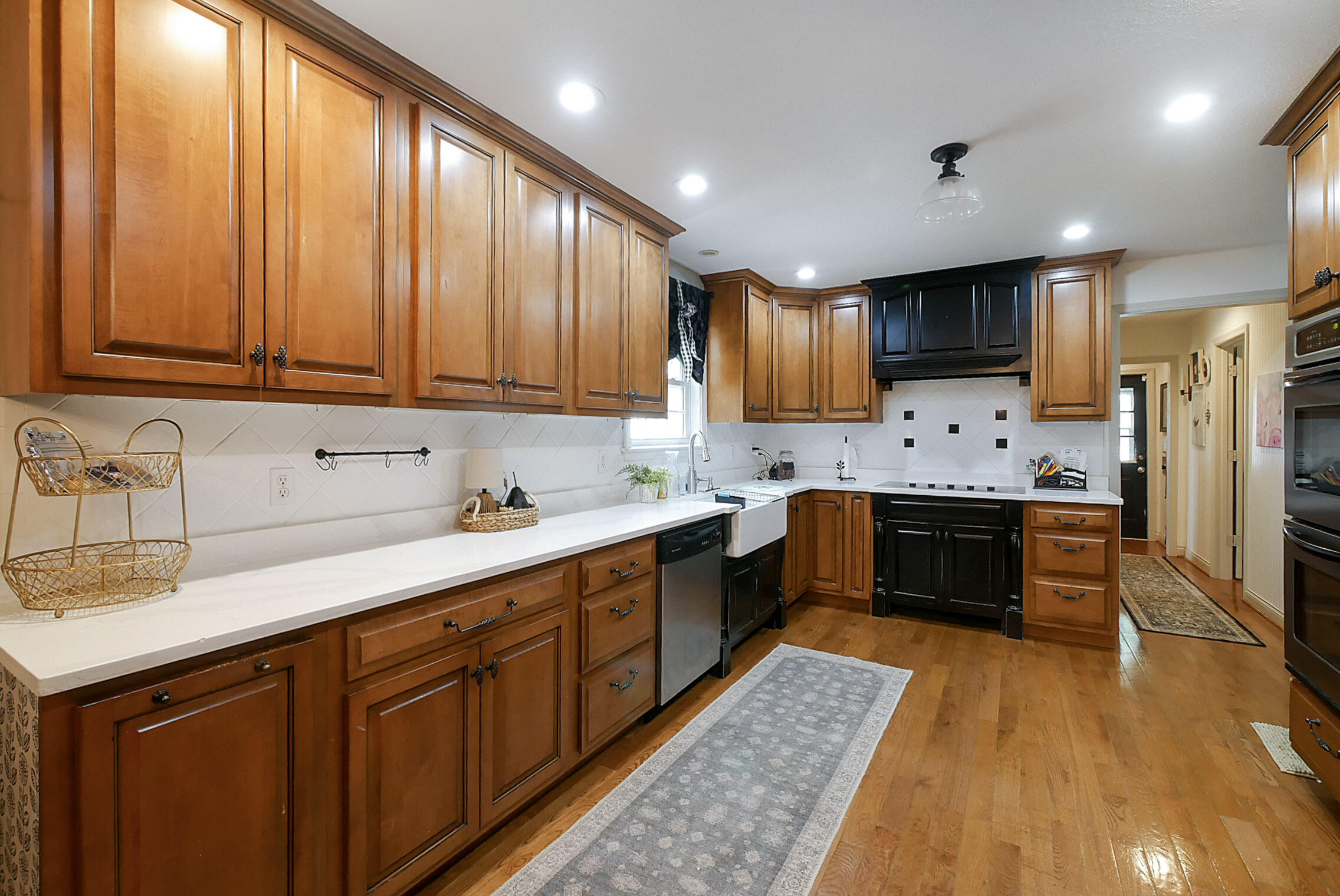 1649 East Boy Scout Road Hixson, TN 37343 - Photo 11 of 46 23-P1740006