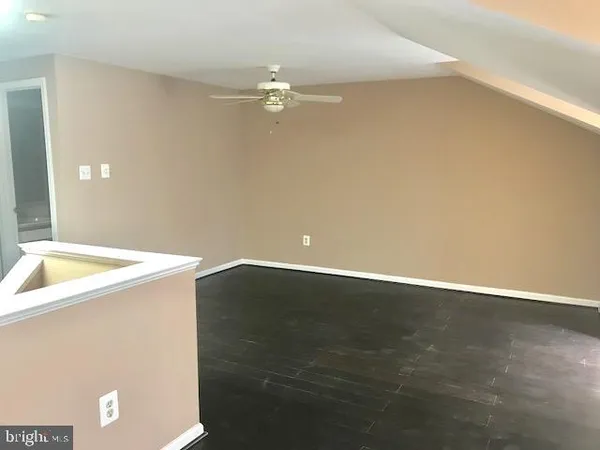$2,400 | 6090 Netherton Street, Centreville, VA 20120