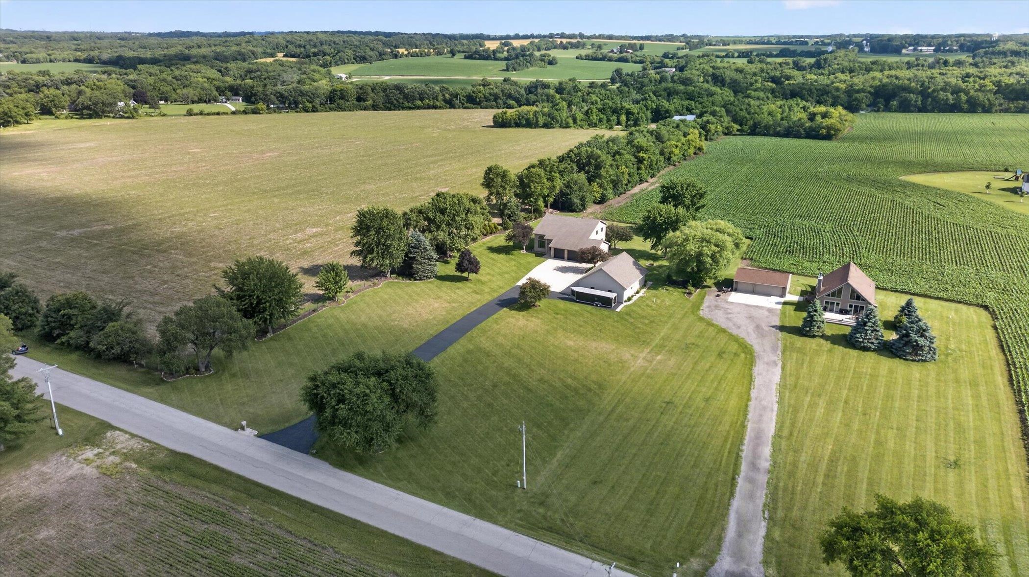 5542 East L T Townline Road Beloit, WI 53511 - Photo 54 of 55