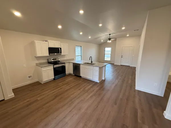 $1,695 | 1305 North Chicago Avenue, Lubbock, TX 79416