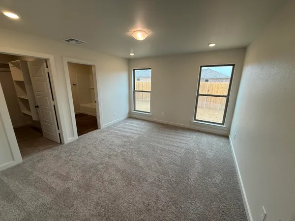 $1,695 | 1305 North Chicago Avenue, Lubbock, TX 79416