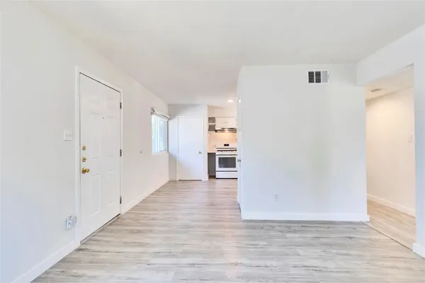 $1,300 | 3462 Willowrun Drive, Unit B, Austin, TX 78704