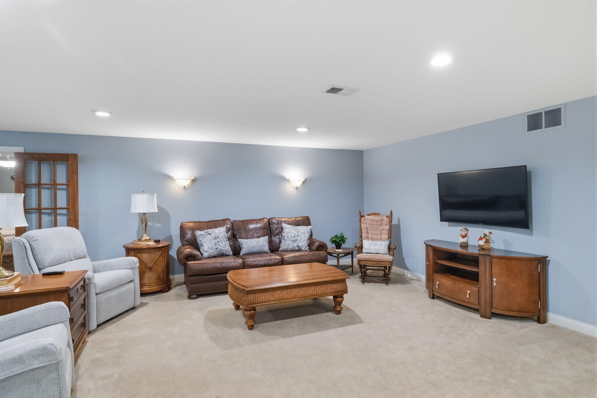 1018 Sterling Court Crown Point, IN 46307 - Photo 27 of 44 2048x1365