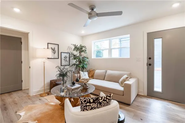 $1,595 | 1200 14th Place Northeast, Unit 104, Atlanta, GA 30361