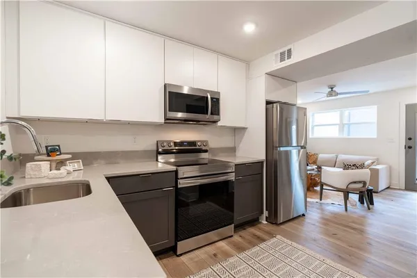 $1,595 | 1200 14th Place Northeast, Unit 104, Atlanta, GA 30361