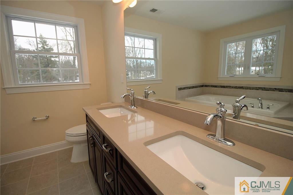 310 Plainfield Road Edison, NJ 08820 - Photo 19 of 21 Gallery Image 19