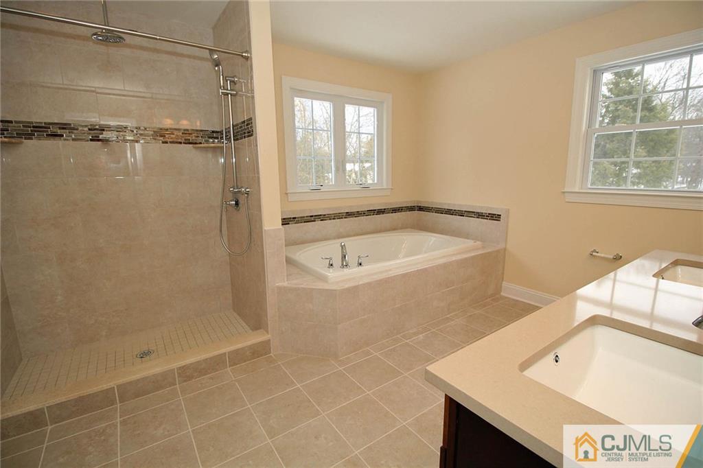 310 Plainfield Road Edison, NJ 08820 - Photo 20 of 21 Gallery Image 20