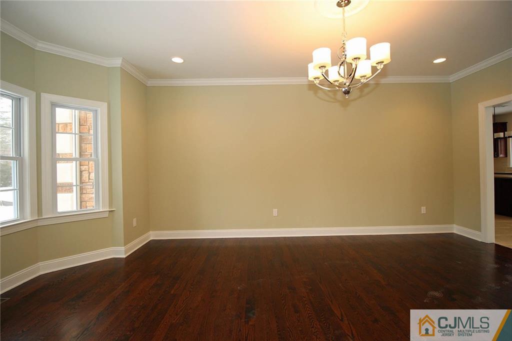 310 Plainfield Road Edison, NJ 08820 - Photo 6 of 21 Gallery Image 6