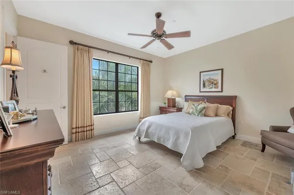 $26,000 | 2543 Marquesa Royale Lane, Unit PH301, Naples, FL 34109