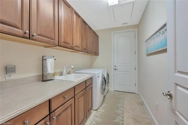 $26,000 | 2543 Marquesa Royale Lane, Unit PH301, Naples, FL 34109