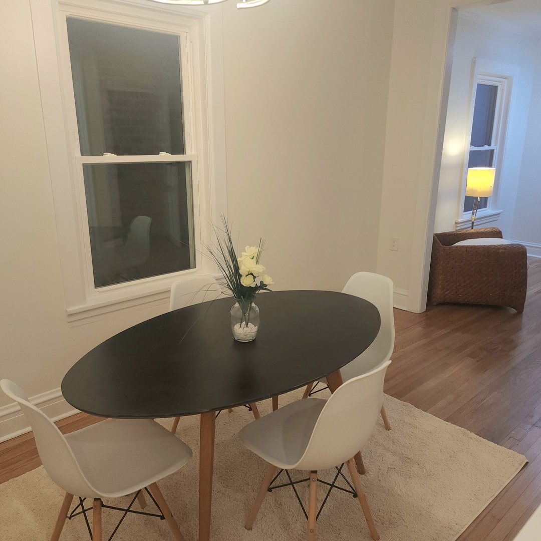 1725 North Ridgeway Avenue Chicago, IL 60647 - Photo 6 of 47 Gallery Image 6