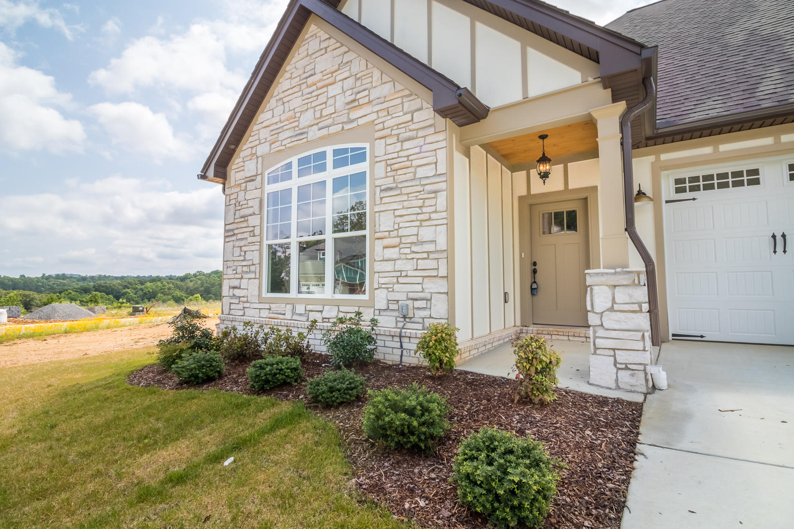 4264 Inlet Loop, Unit LOT #29 Chattanooga, TN 37416 - Photo 3 of 36 4264-Inlet-Loop-Low-Res-3