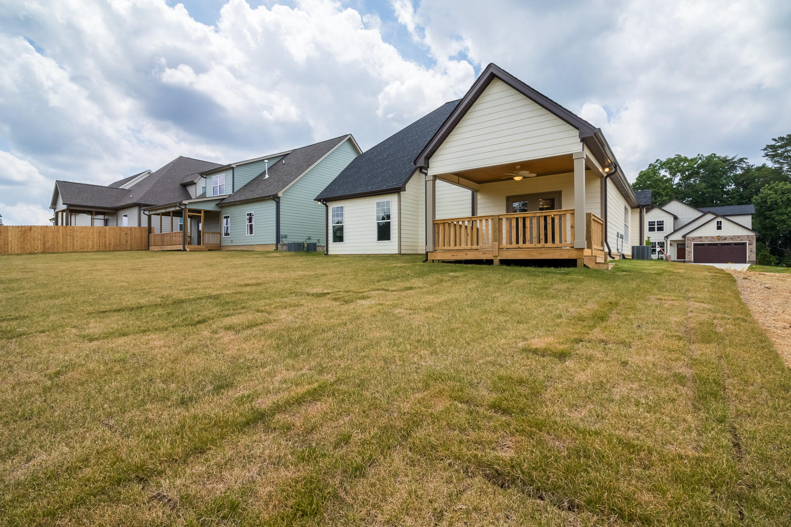 4264 Inlet Loop, Unit LOT #29 Chattanooga, TN 37416 - Photo 34 of 36 4264-Inlet-Loop-Low-Res-46