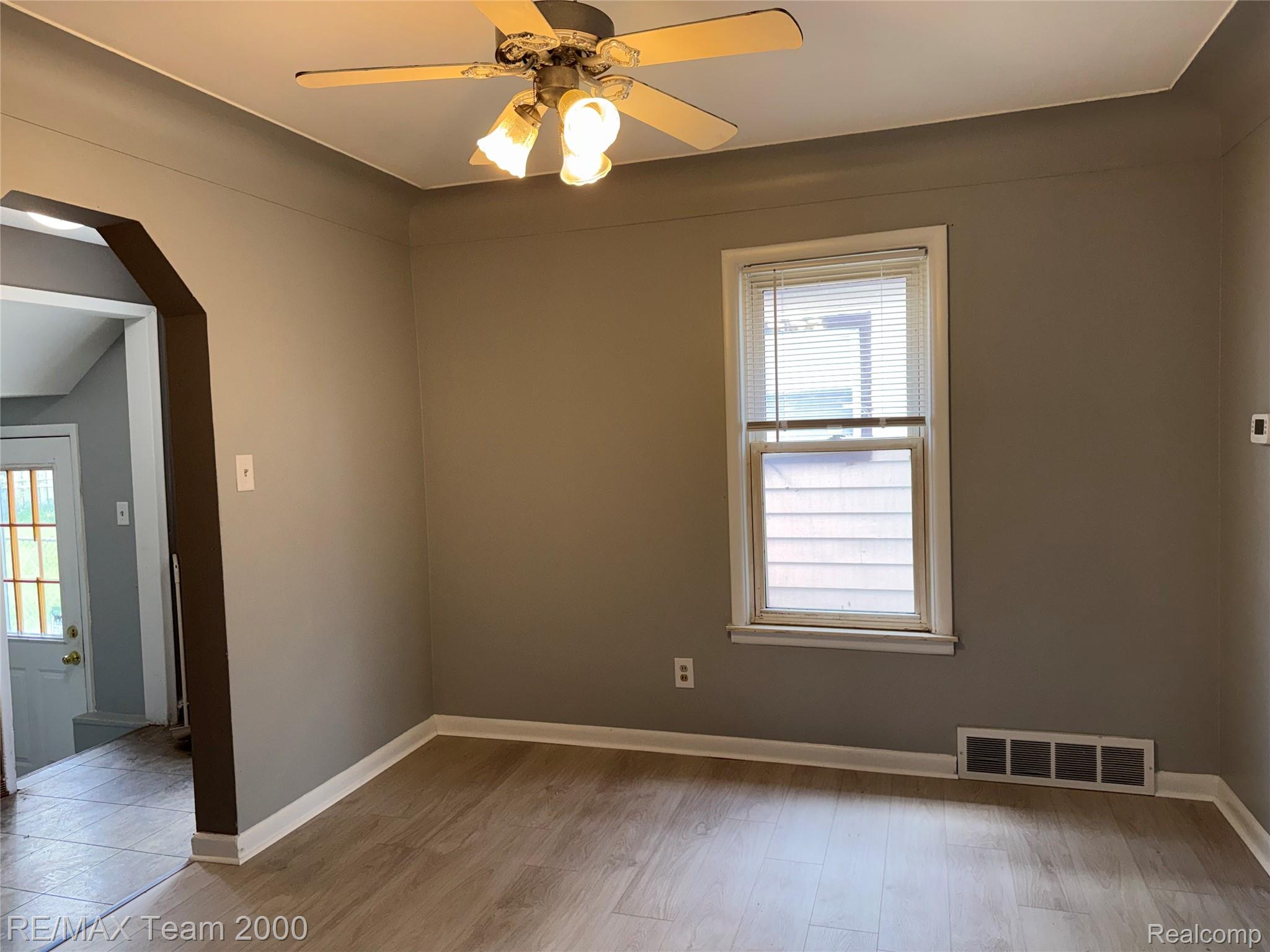 17930 Ruth Street Melvindale, MI 48122 - Photo 8 of 18